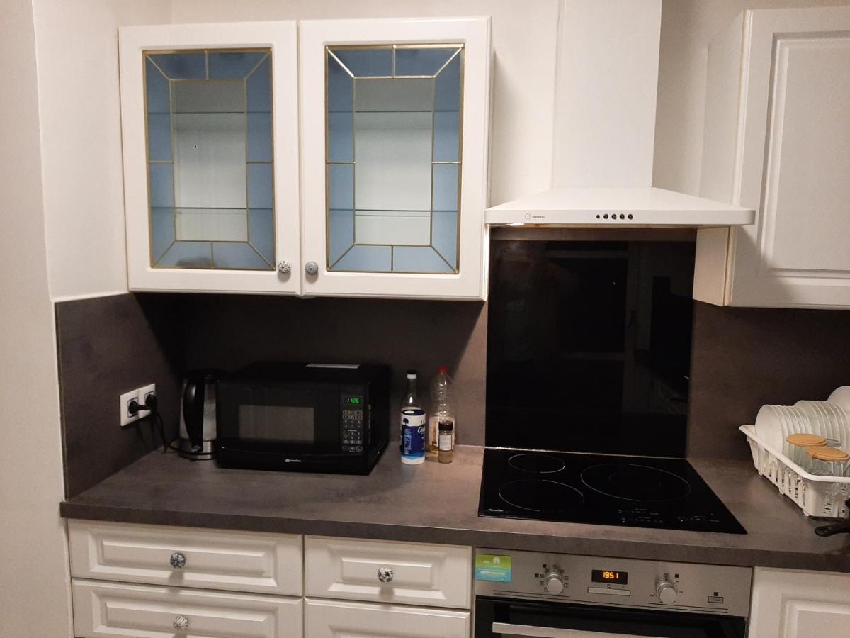 Pratique Et Calme Dans Centre De Evry Apartment Courcouronnes Exterior photo