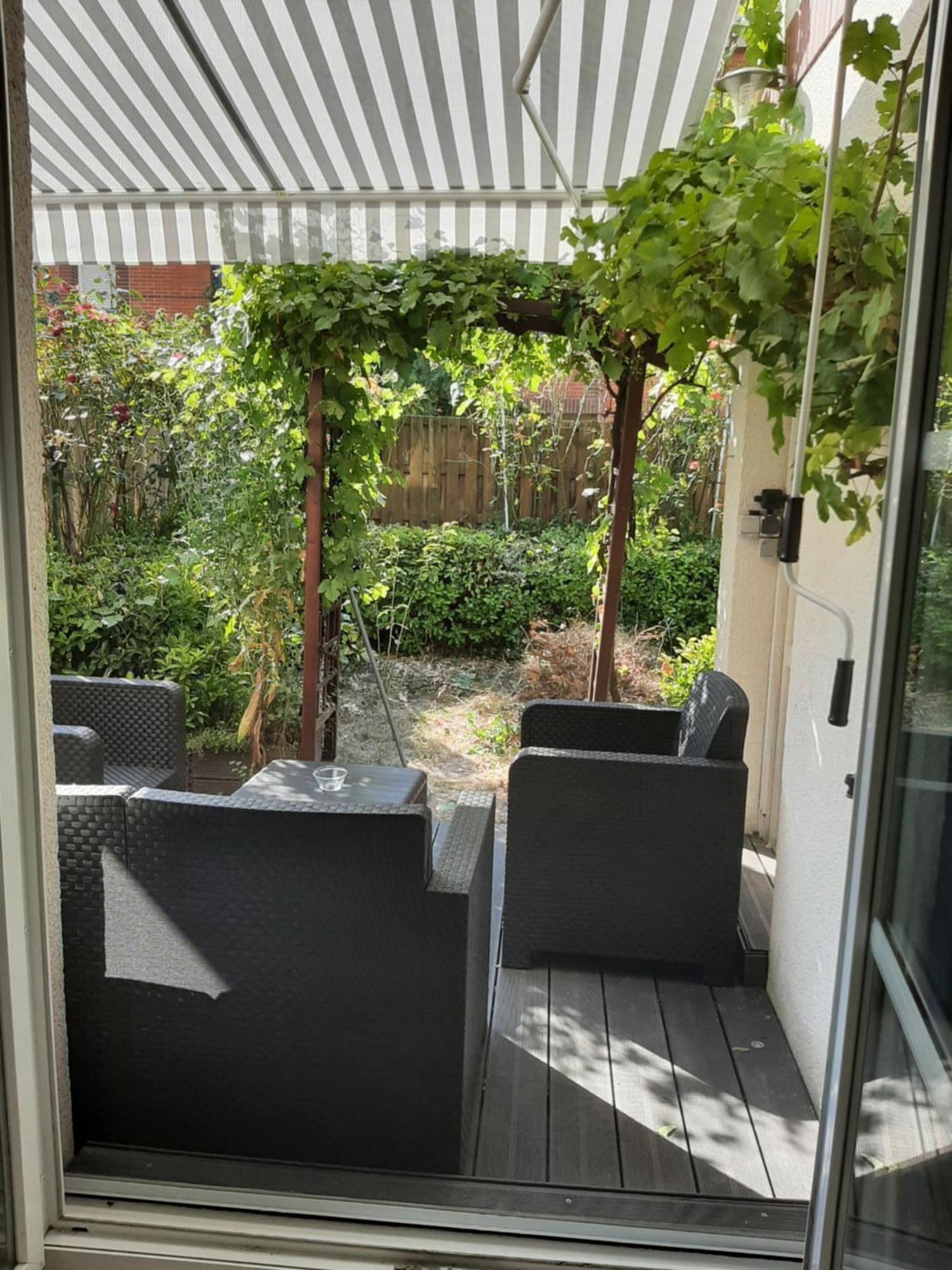 Pratique Et Calme Dans Centre De Evry Apartment Courcouronnes Exterior photo