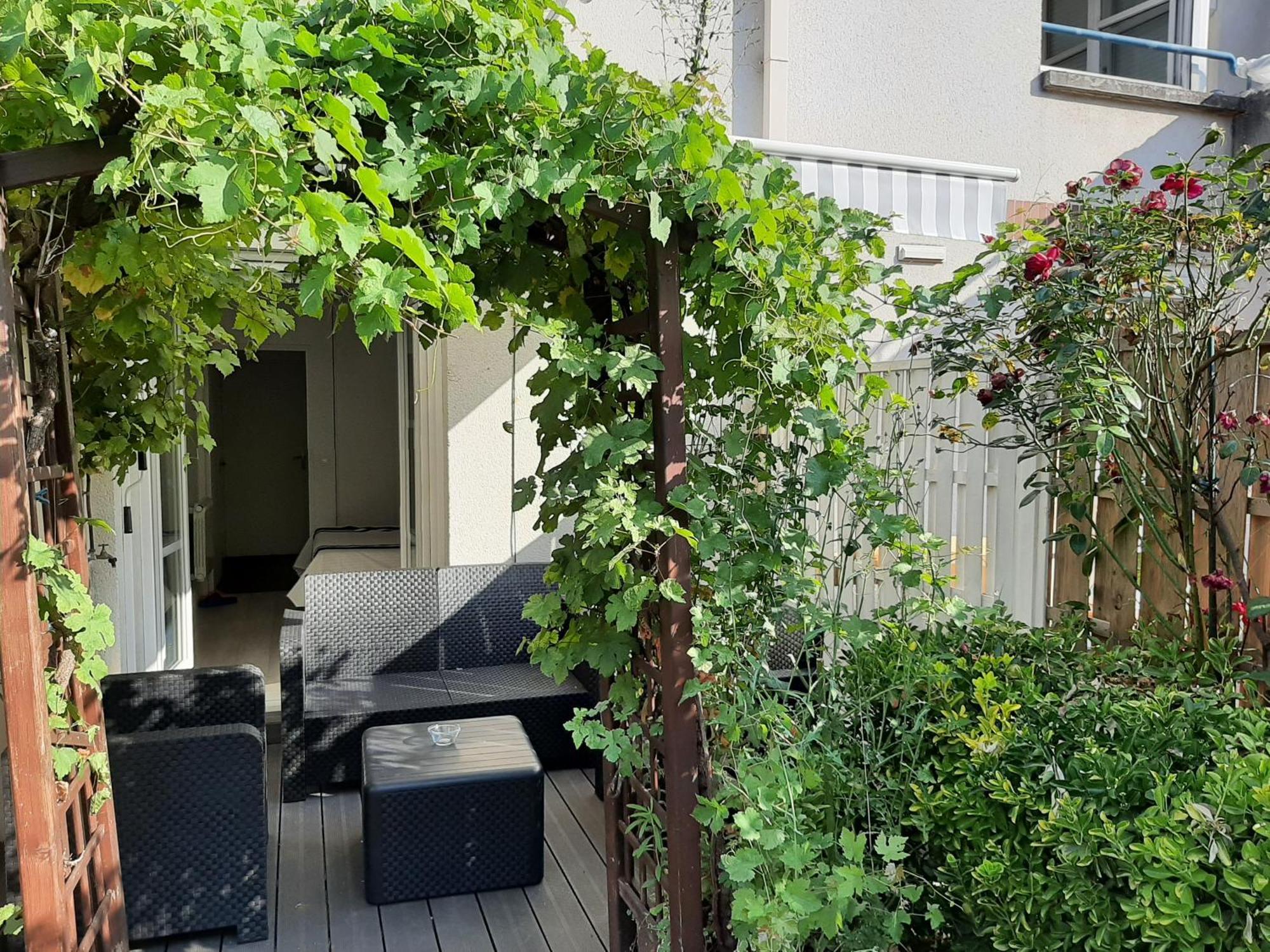 Pratique Et Calme Dans Centre De Evry Apartment Courcouronnes Exterior photo